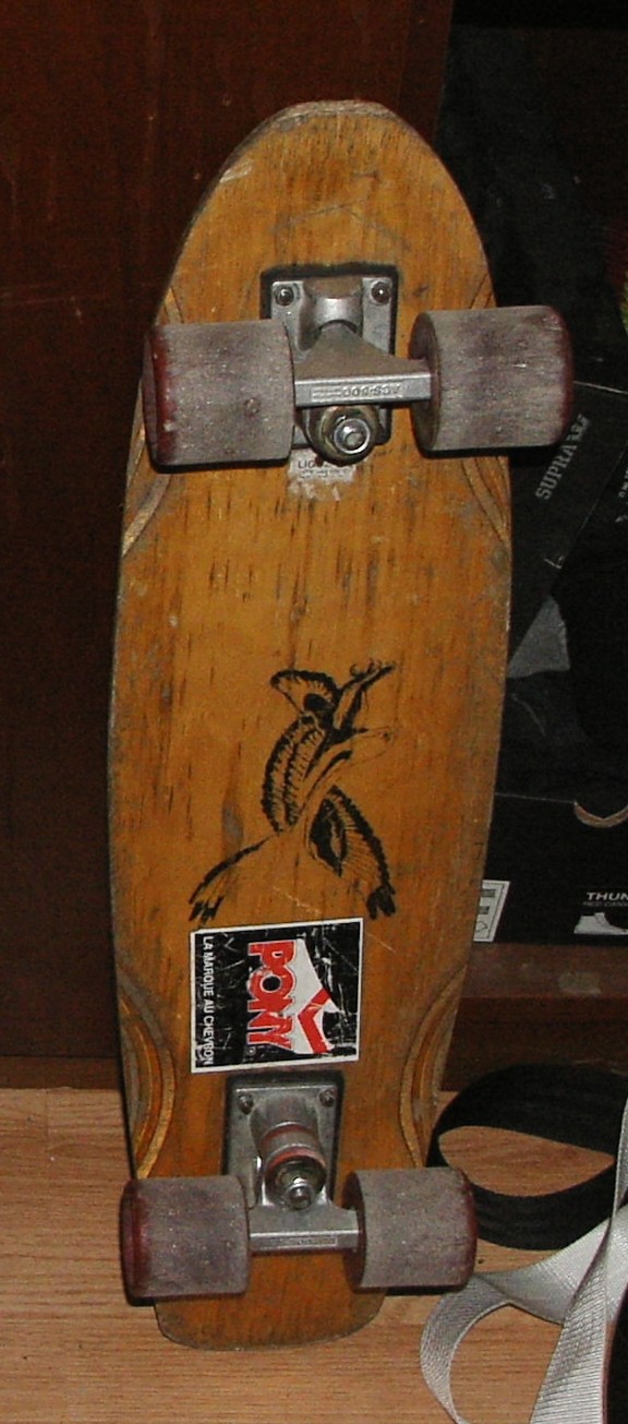 aide identification de skateboard oldschool fibre bois alu  Board710