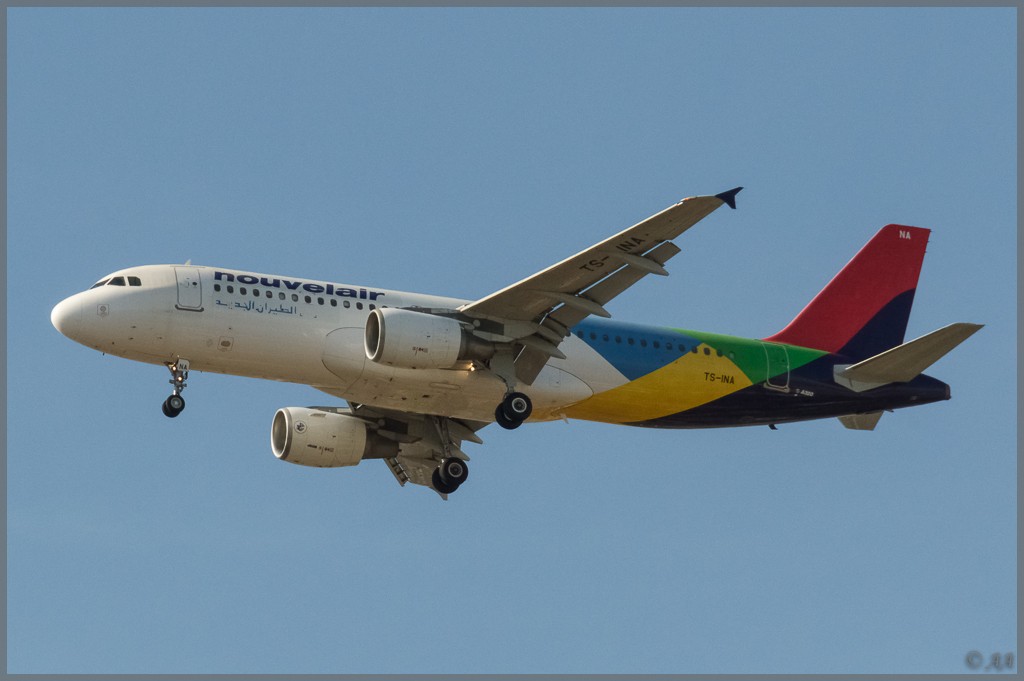 [04/11/2012] A320 (TS-INA) Nouvelair (Eritrean colors) _dsc6511