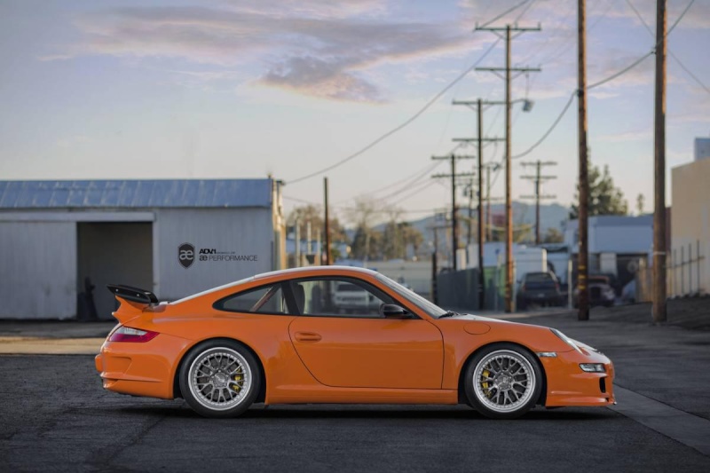 Photos : ADV.1 Wheels + Porsche 88324710