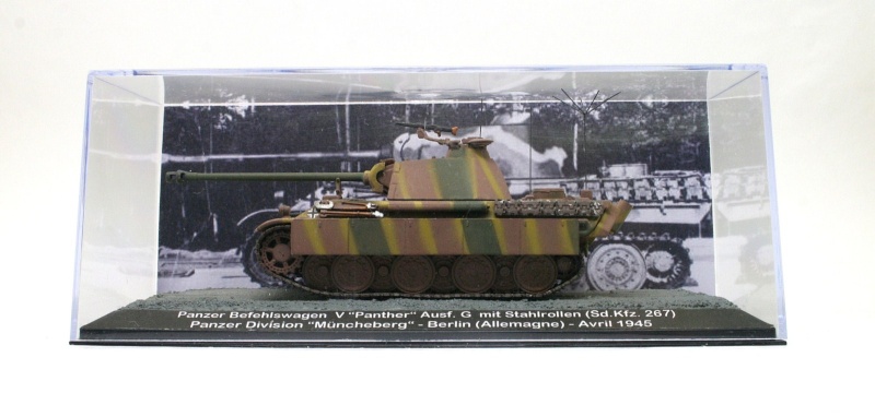 Panzer Befehlswagen V "Panther" Ausf. G  mit Stahlrollen (Sd.Kfz. 267)  [HASEGAWA 009 & 037  1/72°] Sdkfz_81