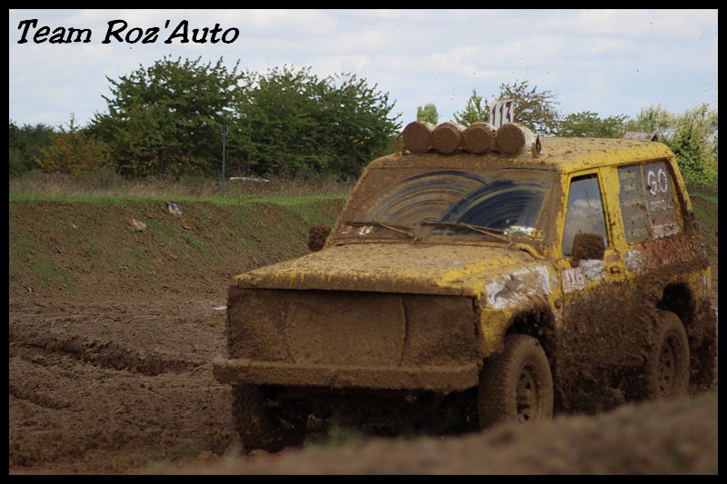 recherche photo nissan patrol gr jaune n°113 Img_1811