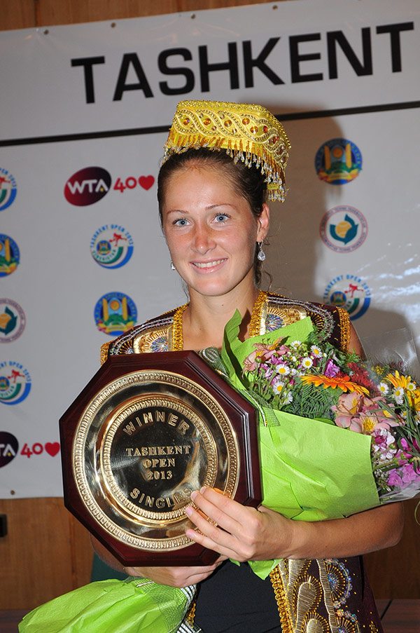 WTA TASHKENT 2013 : infos, photos et vidéos - Page 2 Bojana10