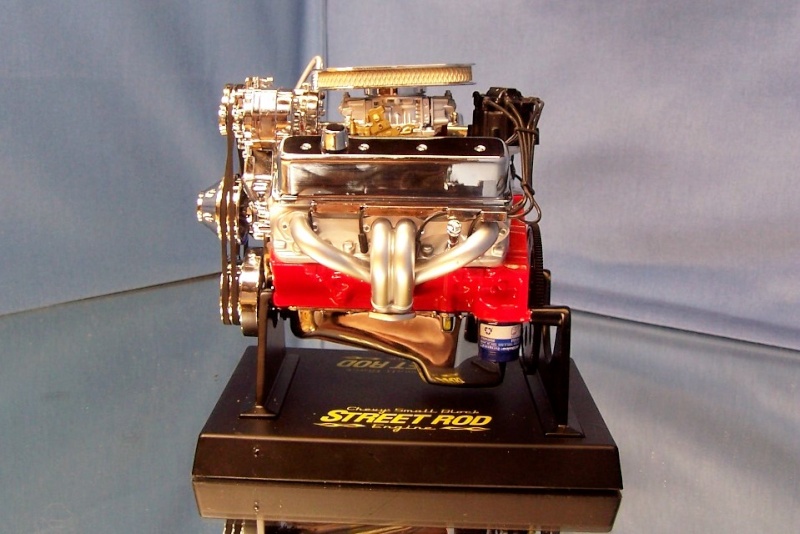 1/6Th Scale Chevy Street Rod Engine 100_3518