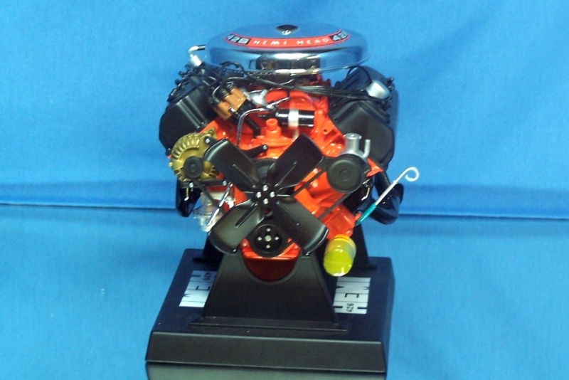 1/6th scale Testor's Hemi 100_3532