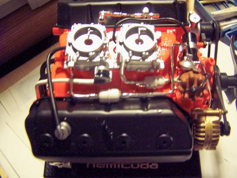 1/6th Scale Hemi Cuda Engine 100_3629