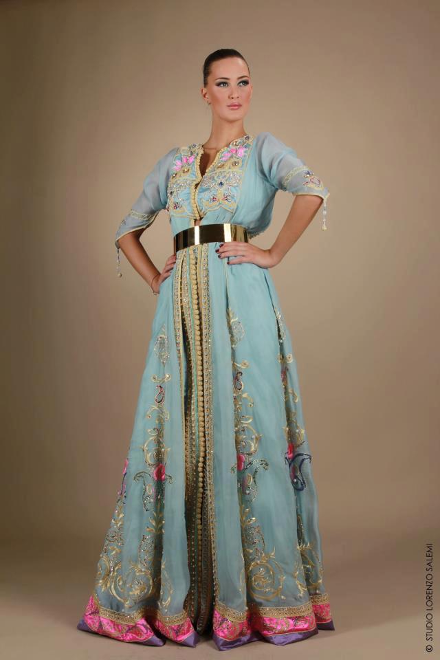 اللباس التقليدي المغربي للمرأة أو القفطان  32037610