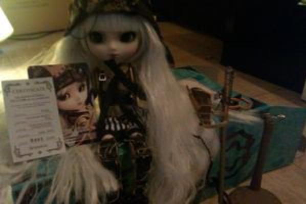 vend pullip eos et pullip yuki vairrons superbe etat  Eos311