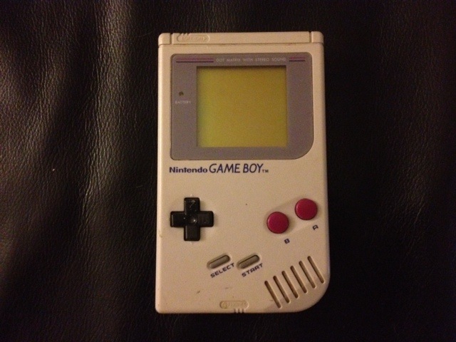 [ACHT] Game Boy FAT en loose Gb110