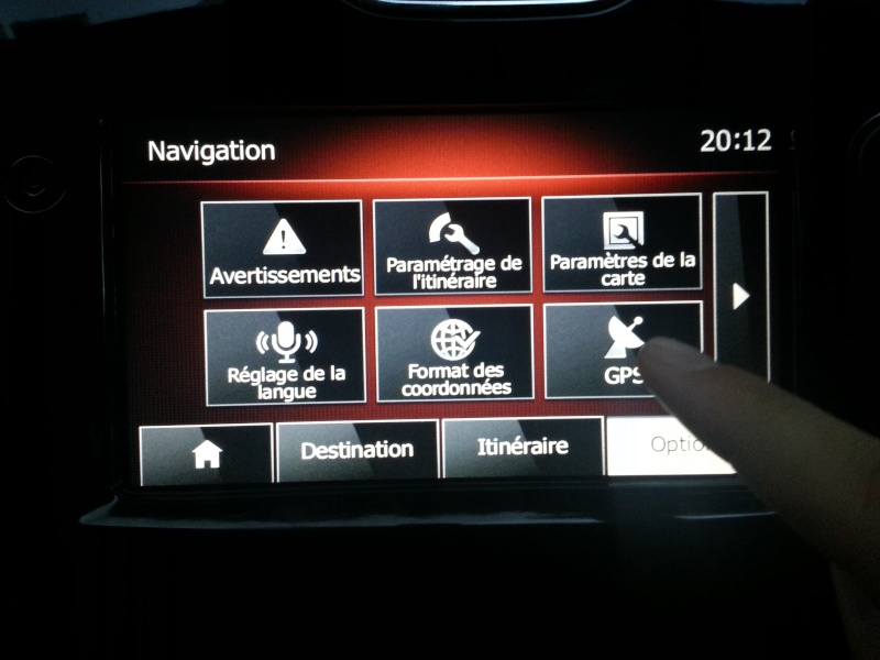 Comment vérifier si la voiture est équipée du GPS... Aller_11