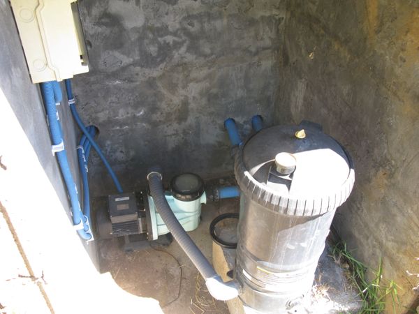 Une piscine à Tahiti Machin10