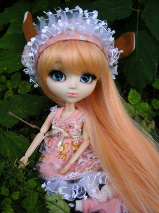News bas p3 Pullip Nanette custo en outfit BHC bambi ;) - Page 3 Dscf9012