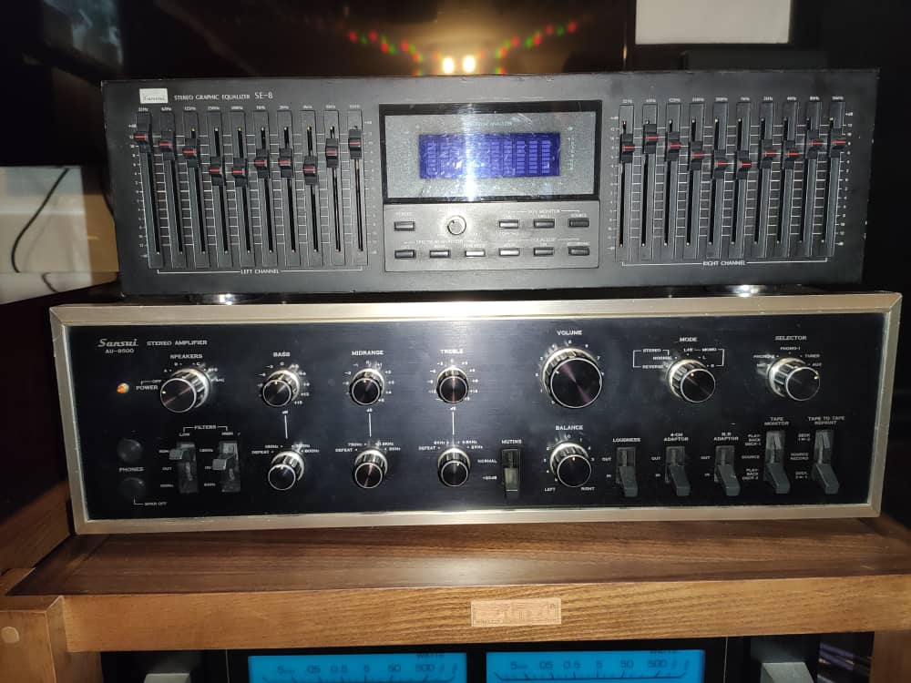 Sansui Au9500 Amp Rm 3000.  Sansui SE8 EQ. RM 650. Whatsa11