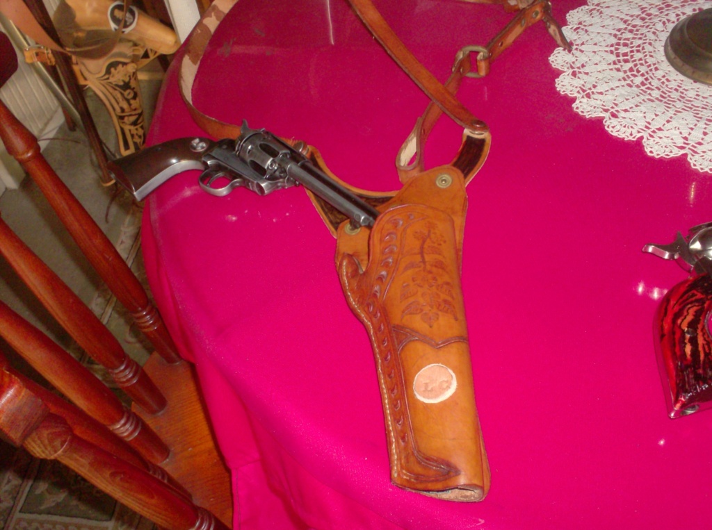 Holster d'aisselle pour Colt SAA  1873 Original/réplique . Hpim2636