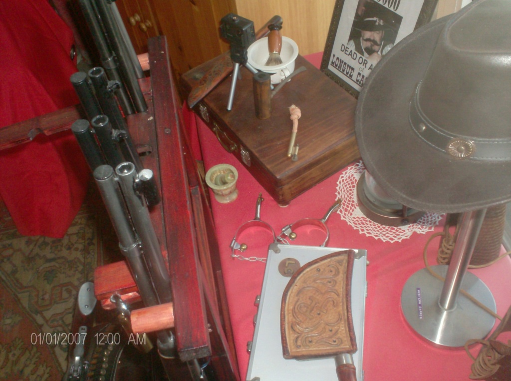 Mon scabbard pour rifle Winchester mle 1894 terminé . Hpim3613