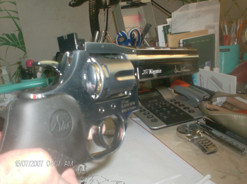 Les magnifiques répliques de revolvers Dan wesson de chez ASG . . . . Hpim3717