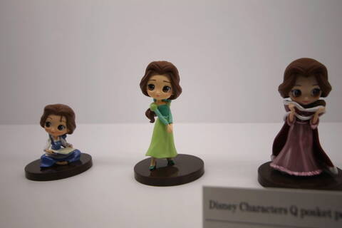 Figurine Q Posket 14 cm - Ariel - Disney Princesses Bandai : King Jouet,  Figurines Bandai - Jeux d'imitation & Mondes imaginaires