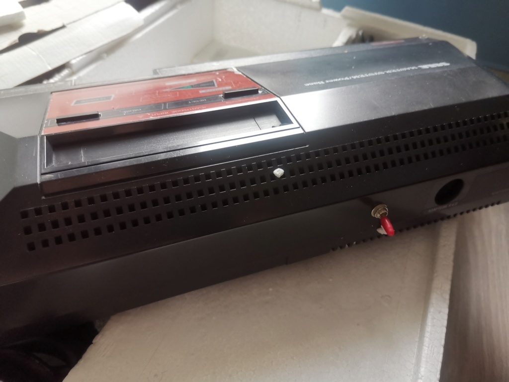 [VENDU] sega master system en boite 50/60 htz  et jeux  Img_2036