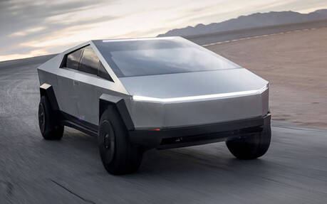 Le Dodge RAM (VE) change de logo (police d'écriture) pour 2025. Tesla_10