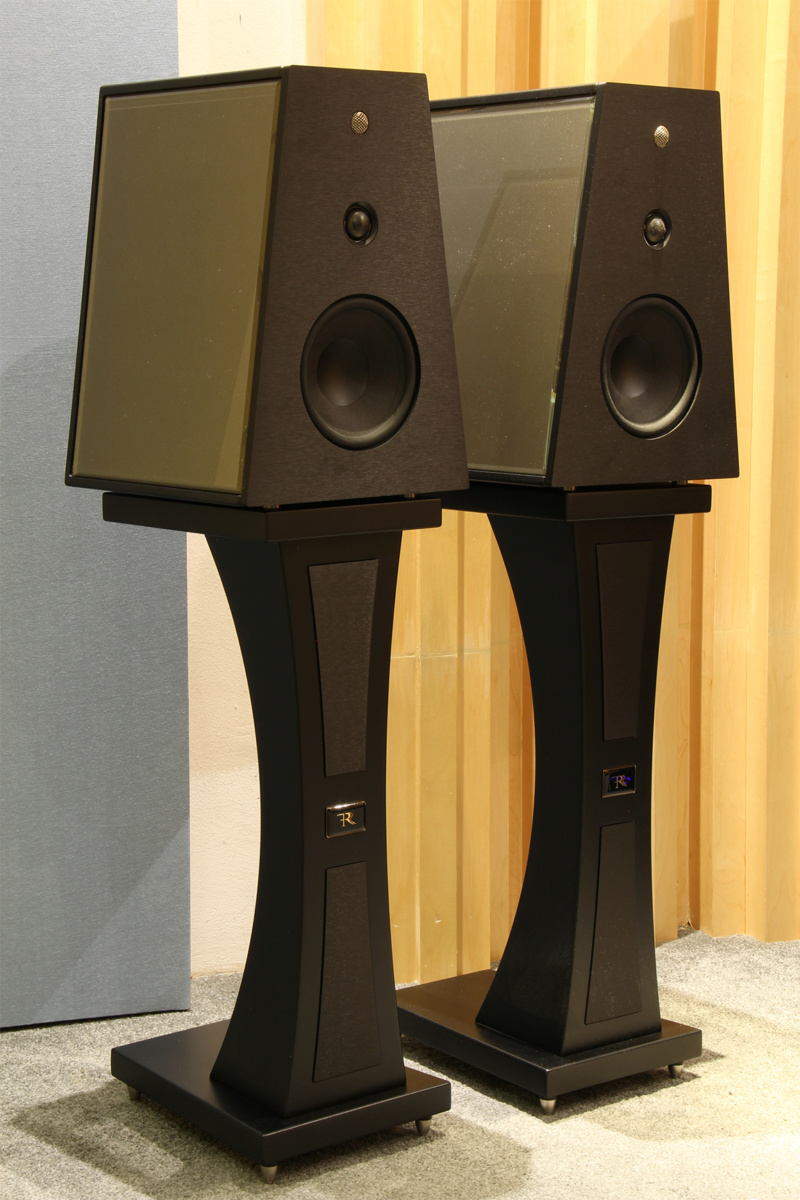 Rosso Fiorentino Fiesole bookshelf speakers (USED) Img_9814