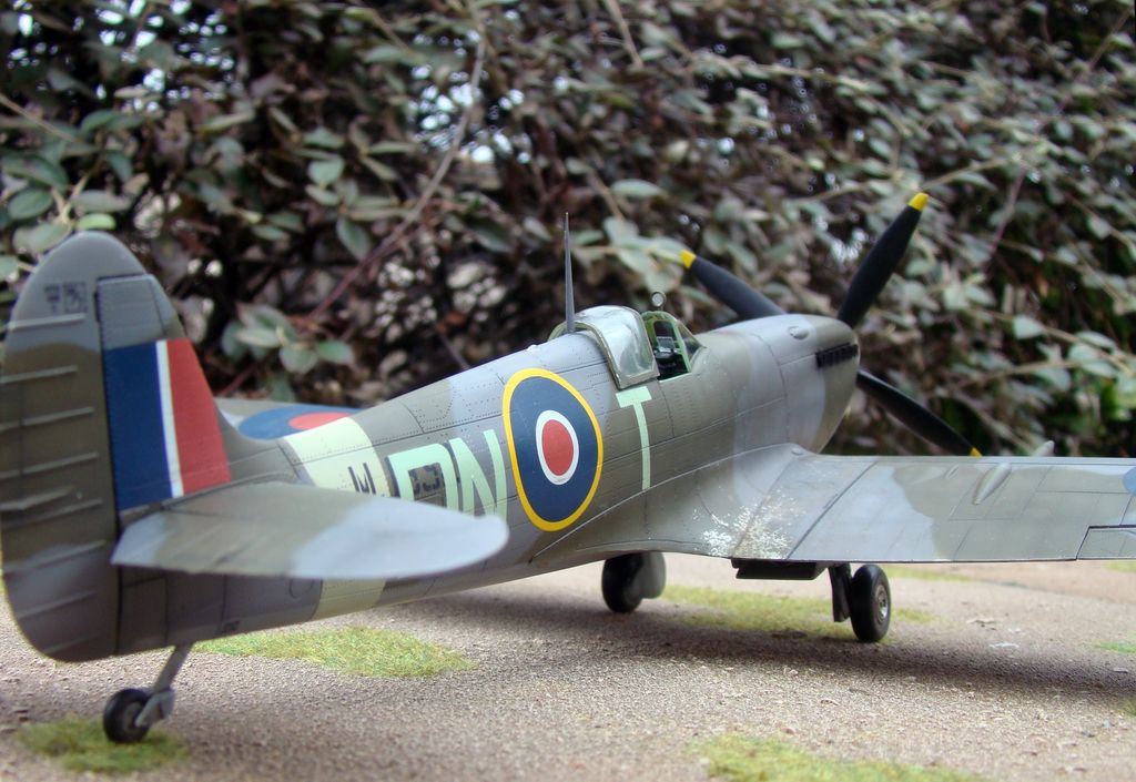 Spitfire IXc  [Revell] 1/32 Dsc06849