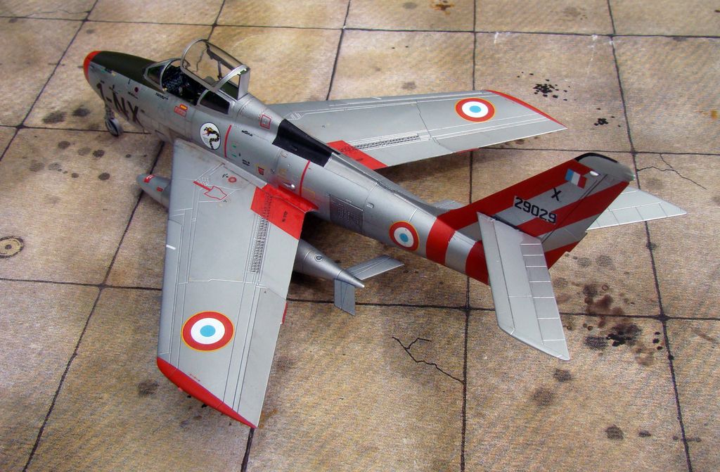 [Special Hobby] 1/72 - Republic F-84F Thunderstreak  Dsc07022