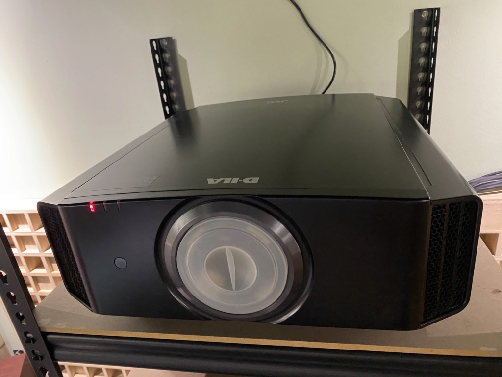 JVC DLA X500R 4k Projector - SOLD 8b081610