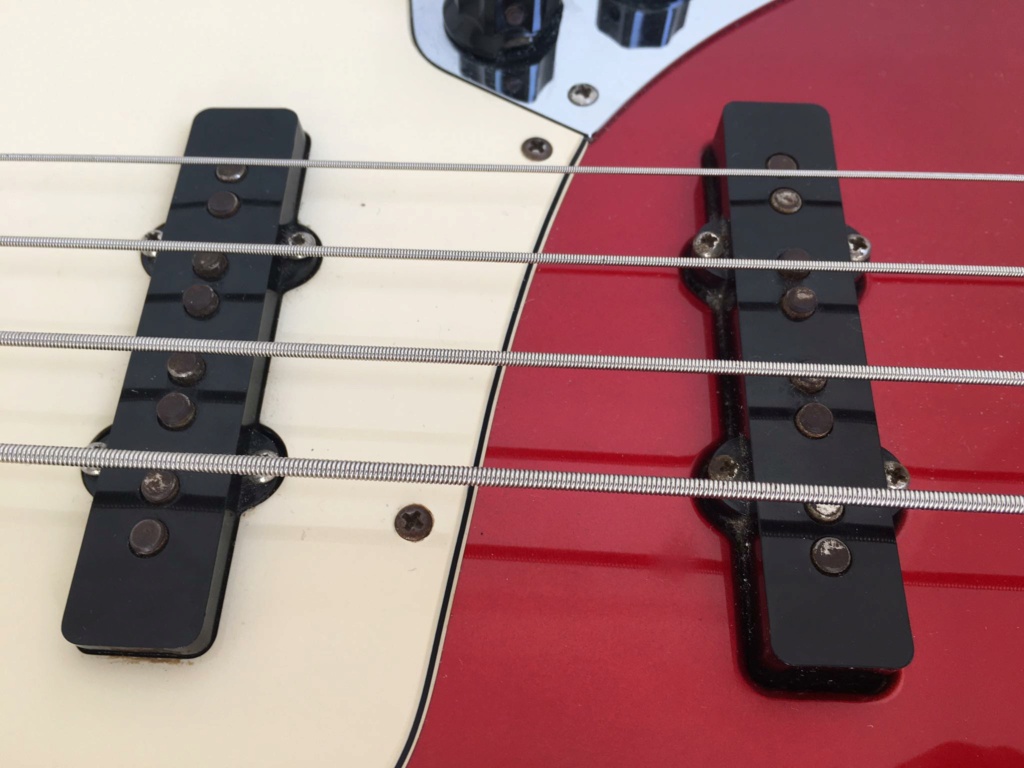 Vendo Baixo Fender Jazz bass MIM R$ 4.000,00 [Vendido] 32759210