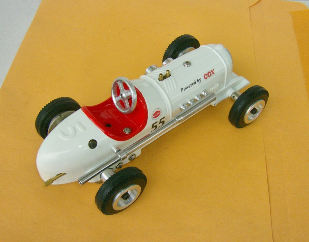 A little tether car cox powered Hpim1133