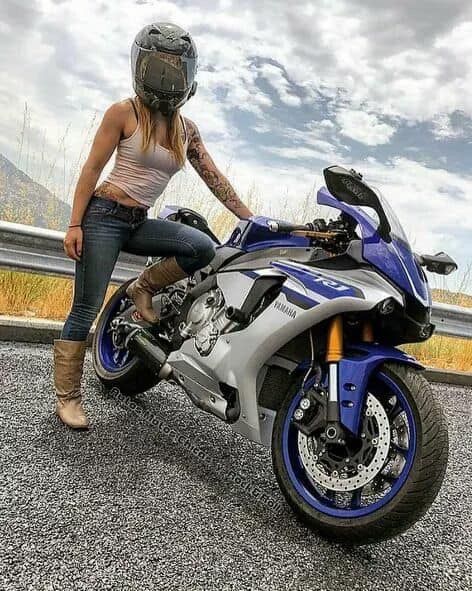 Babes & Bikes - Page 23 1810