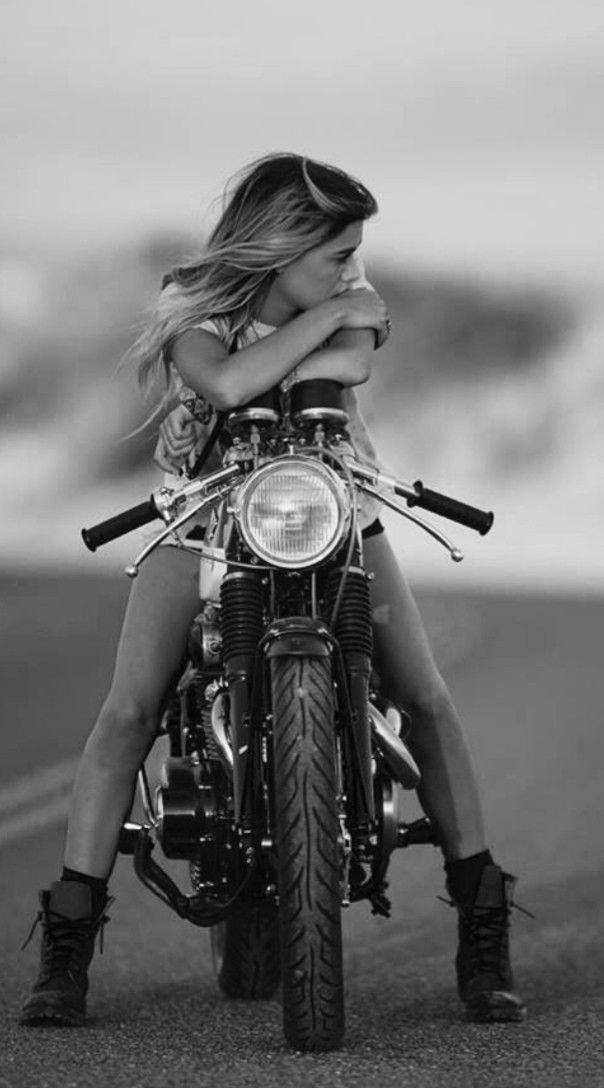 Babes & Bikes - Page 24 66efe210