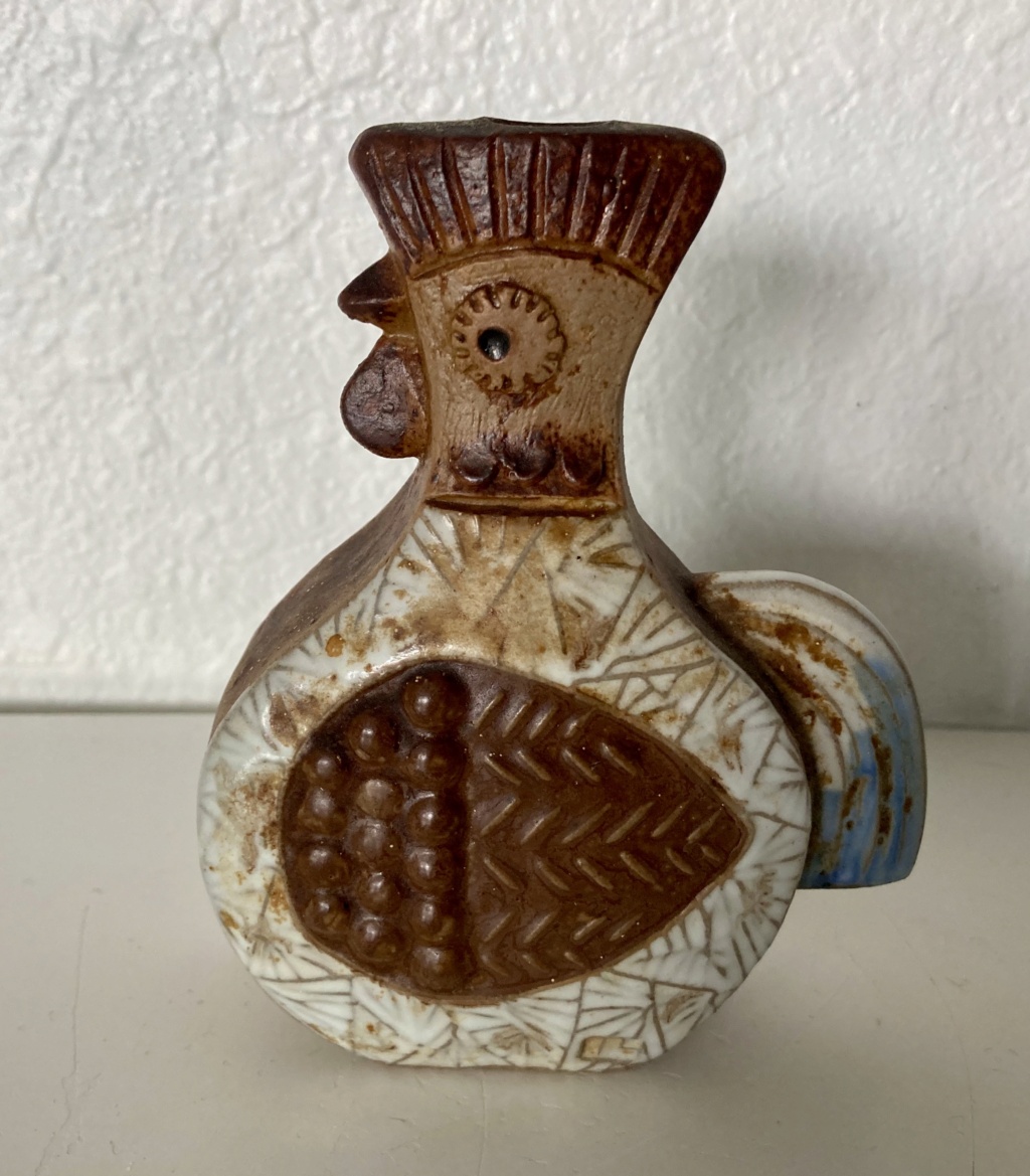 Mid Century Stoneware Rooster Bud Vase? Img_1310