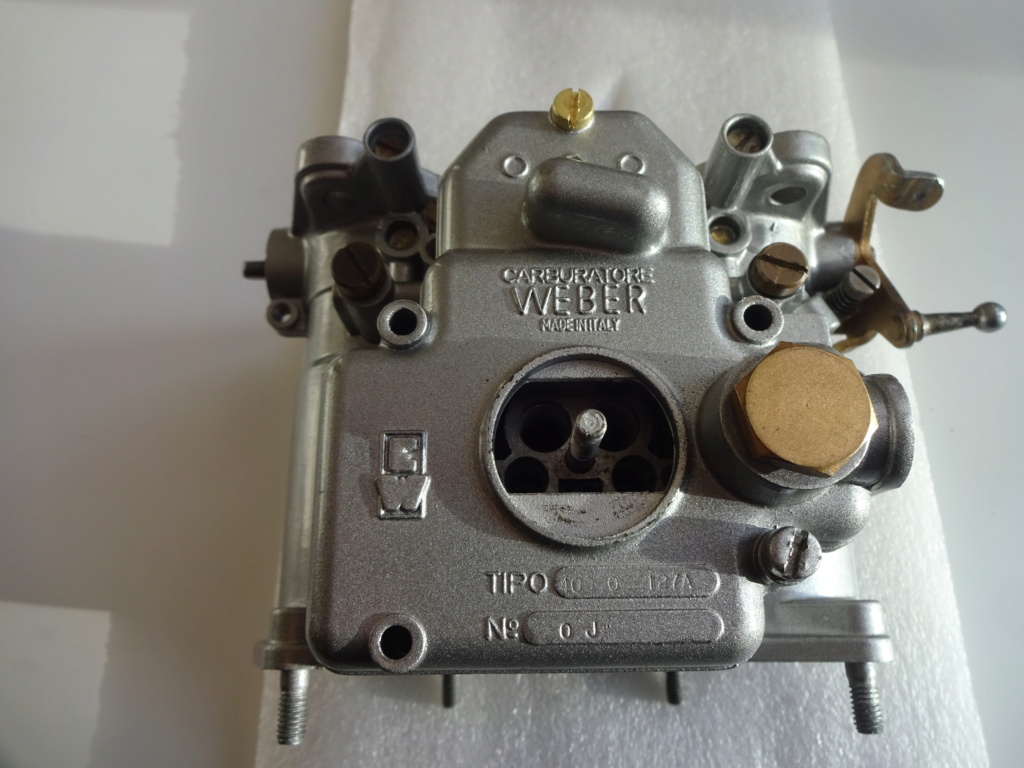 carburateur weber 40 dcoe Dsc02122