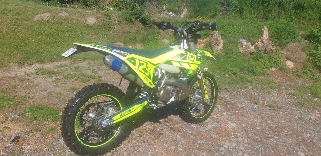 Vds husky 300 TEI 2019  20230610