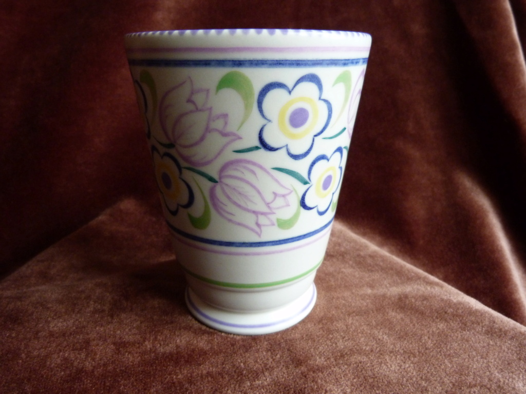 Poole Pottery 1950s vase, artists/pattern names please. P1140613