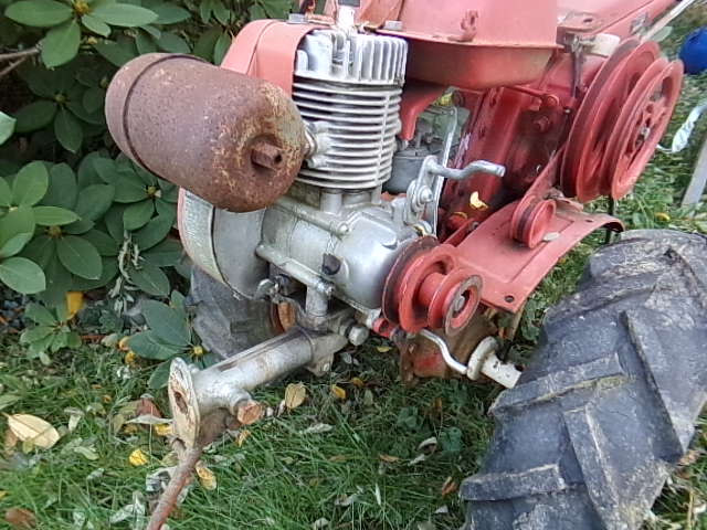 motoculteur - mon motoculteur en panne 100_0011