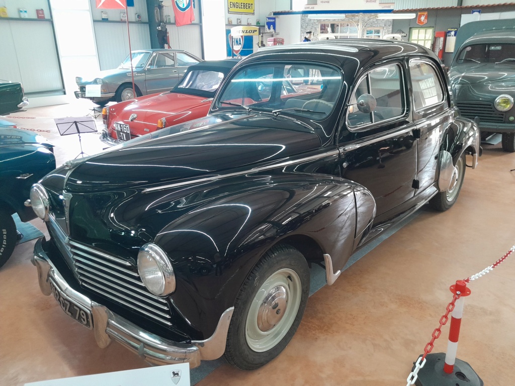 Musée automobile de l'Aunis collection Gilles GAUDISSARD Muszoe71