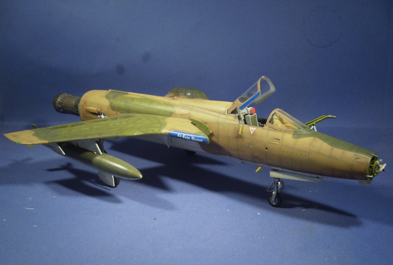 [HOBBYBOSS] Republic F-105D Thunderchief  1/48 P1040030