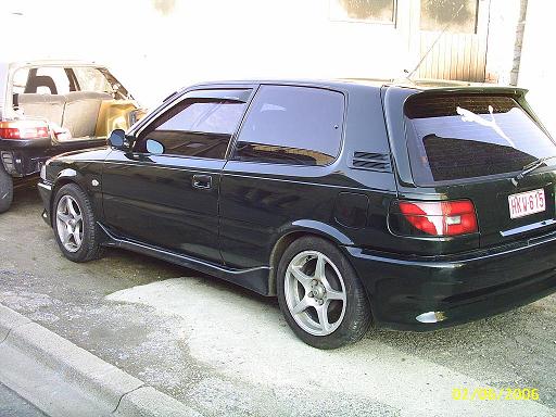 my fiiiiiiirsttttt car  E9_210