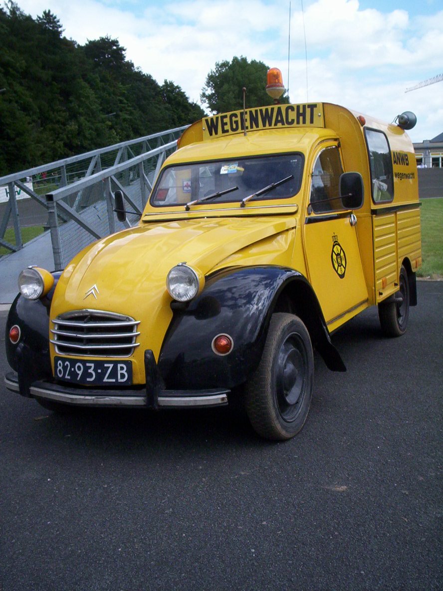 LES 60 ANS EN BELGIQUE 2cv 100_4611