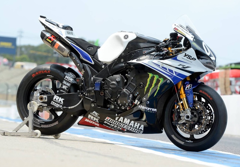 Yamaha R1 et R1M  Crossplane 2015 - Page 13 10467010