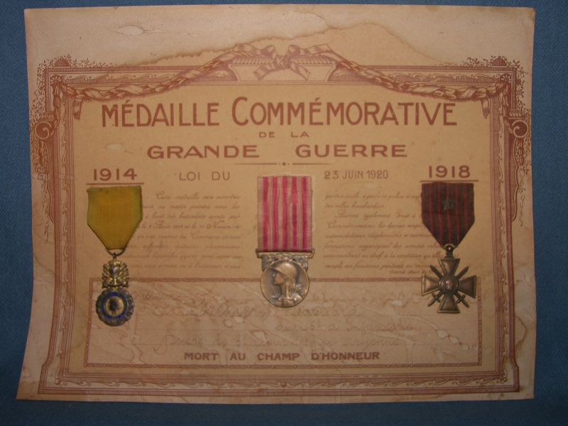 Les diplomes et médailles en memoire de la grande guerre - Page 2 Sh101150