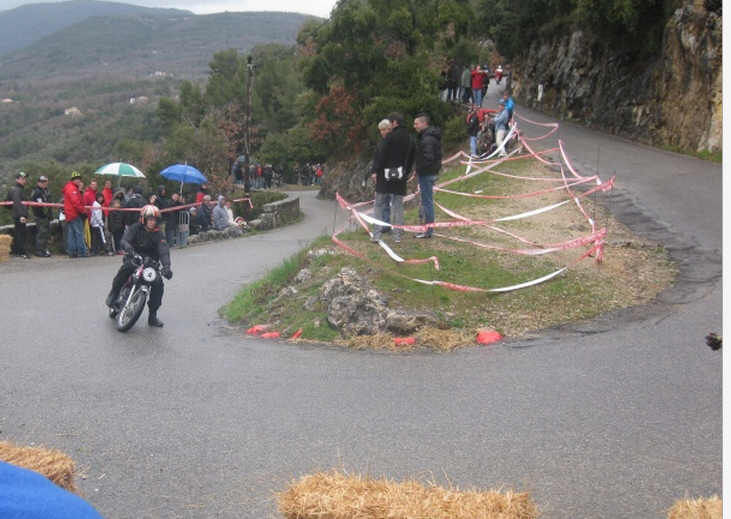 montée historique de saint cezaire  06 62871911