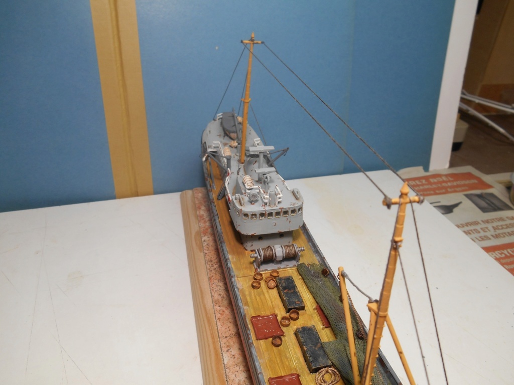Pour m'amuser... Chalutier Kandahar - Revell - Echelle 1/142 40-cha26