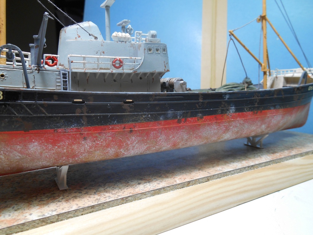 Pour m'amuser... Chalutier Kandahar - Revell - Echelle 1/142 40-cha47