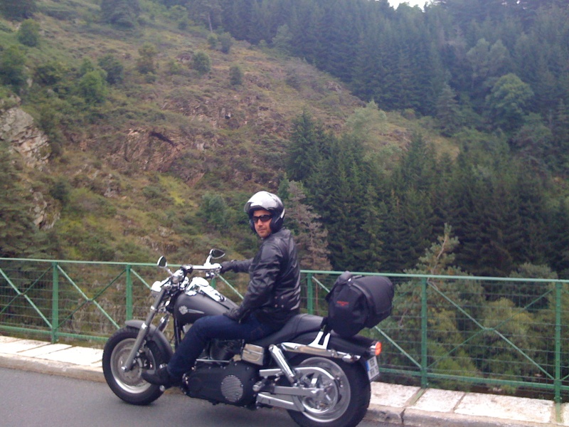 VOYAGER AVEC BAGAGES ET FEMME EN FAT BOB - Page 2 Iphone10