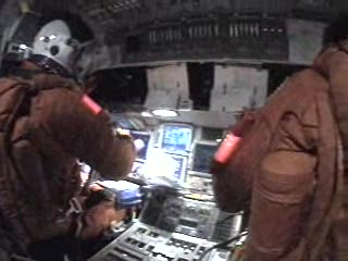 [STS-126] Endeavour : La mission - Page 13 Temp126