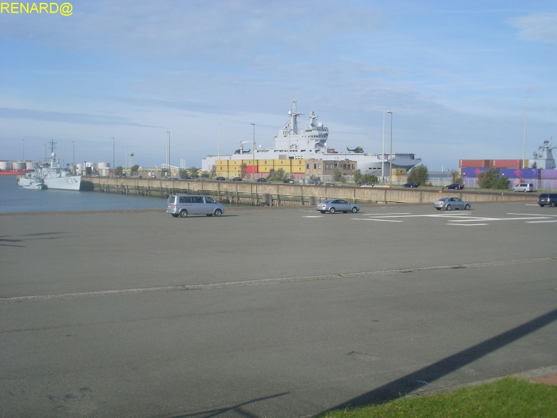 Zeebrugge naval base : news - Page 13 Sl370912