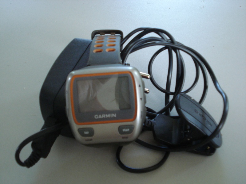 1 GPS Garmin forerunner310XT  Dsc02213