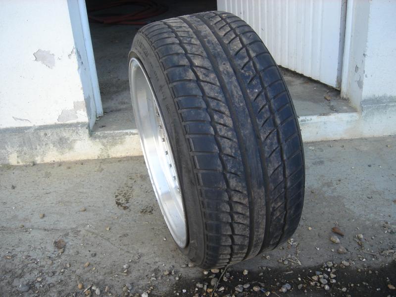 correspondance largeur de pneus Dsc03010