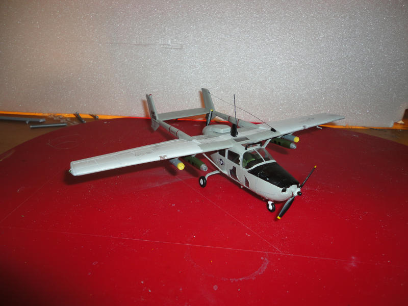 O-2A Skymaster Dsc04610